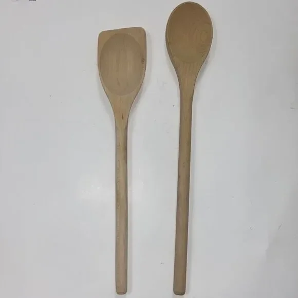 Two Spoons Wooed - Picture 1 of 4